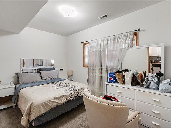 5th image of 1432 W Cortez St #1
