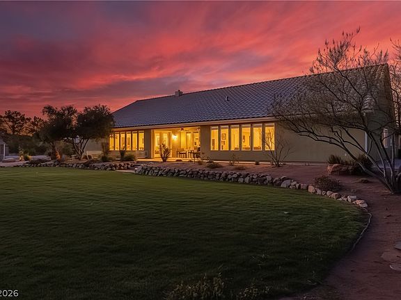 3rd image of 4240 Mills St