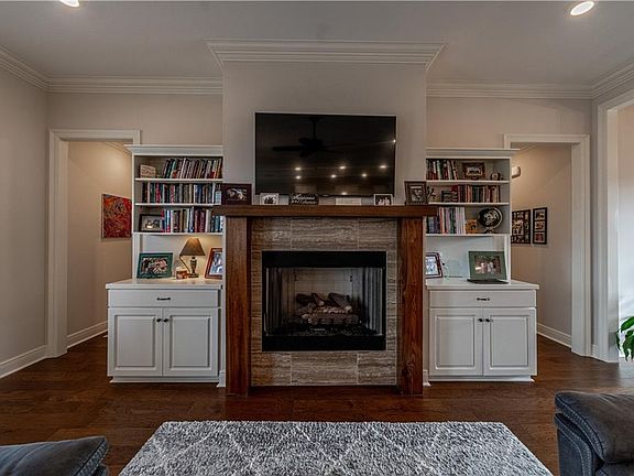 3rd image of 3407 Kisatchie Cir