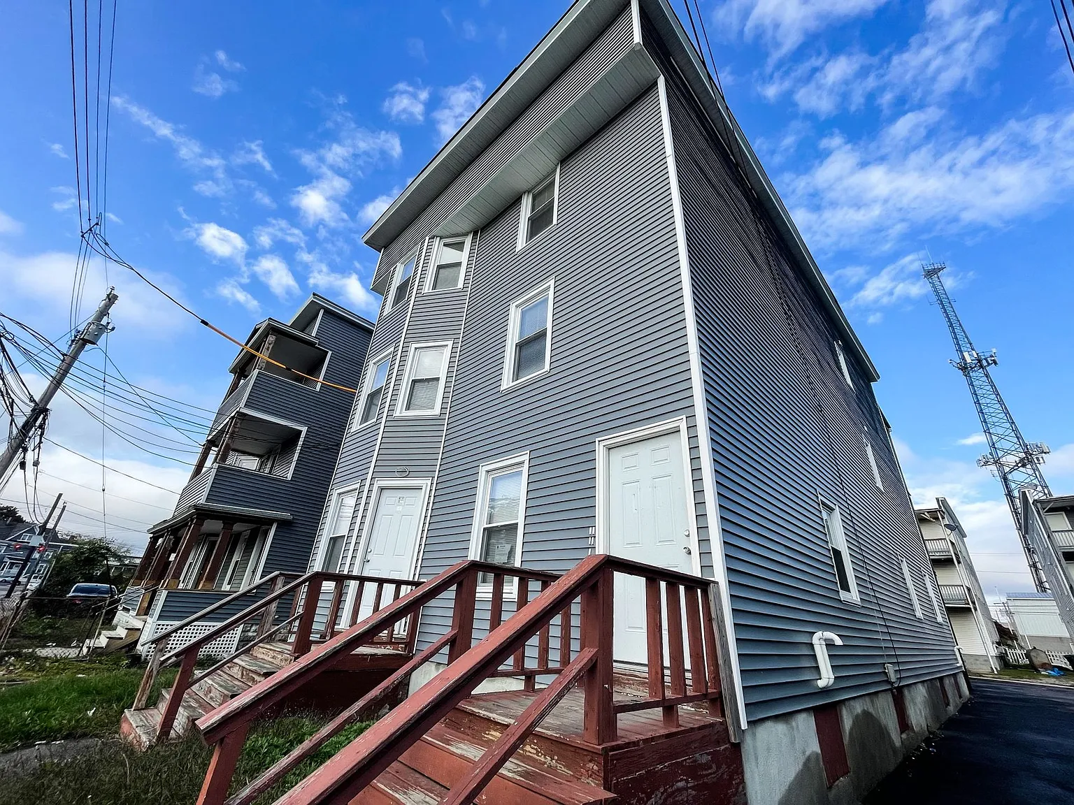 102 Albion St — Photo 2