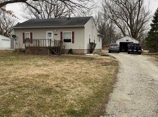 11160 Buckhart Rd, Mechanicsburg, IL 62545
