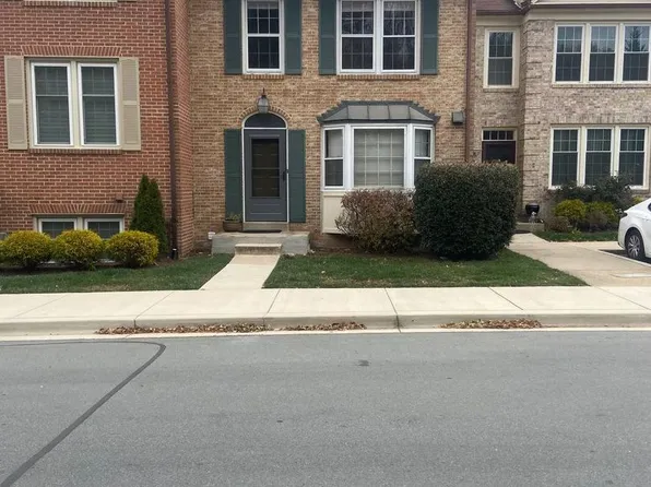 2413 McCormick Rd, Rockville, MD 20850