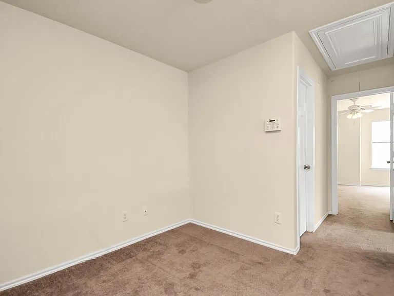 139 Benedict Canyon Loop — Photo 18