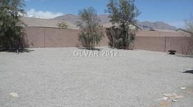 4th image of 8010 Canyons Park Ave