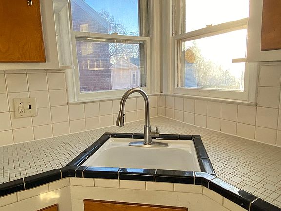5th image of 17311 Lennane St