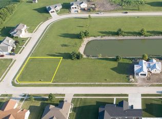 520 E 4th South St, Arcola, IL 61910