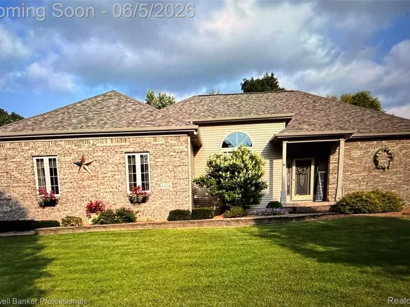 604 Carriage Way, Davison, MI 48423