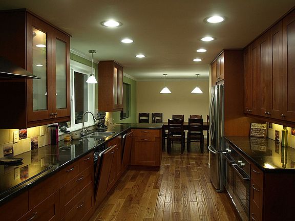2nd image of 21831 NE 18th Way