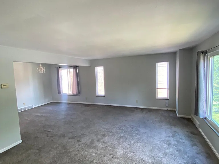 2284 Lakeview Ave #UP — Photo 21