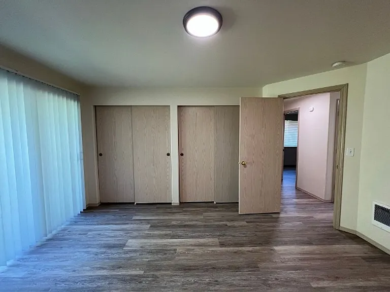9023 Steilacoom Rd SE — Photo 9