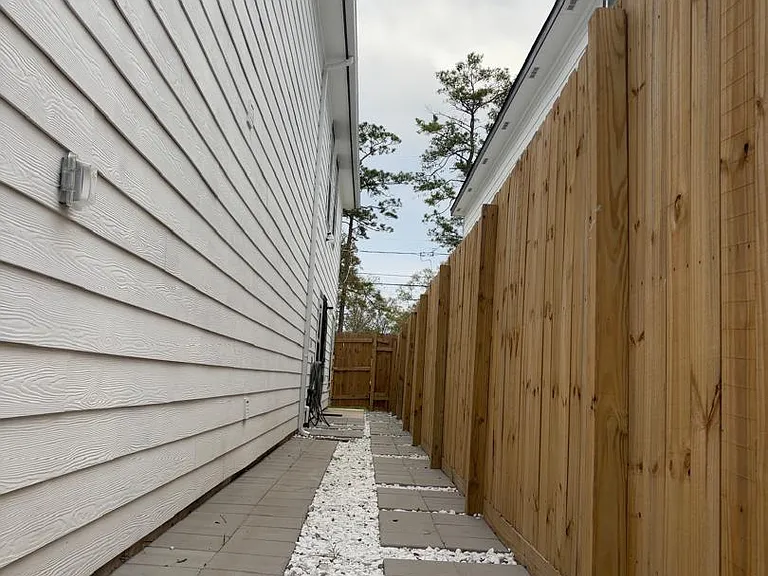 8029 Record St — Photo 14