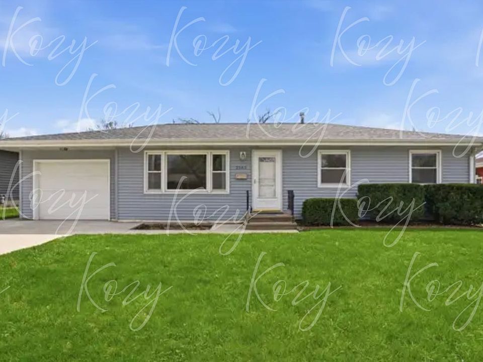 1st image of 2565 24th Ave