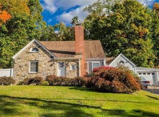 6 Cedar Lane Ter, Ossining, NY 10562