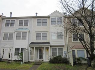 12154 Salemtown Dr, Woodbridge, VA 22192