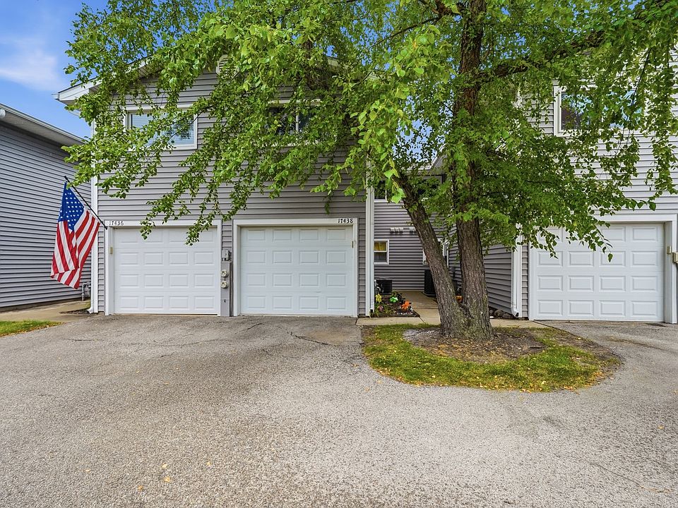 1st image of 17438 W Chestnut Ln