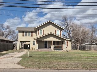 5621 NW 42nd St, Warr Acres, OK 73122