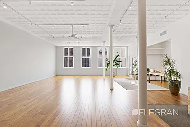 Rented by (Legacy) Elegran