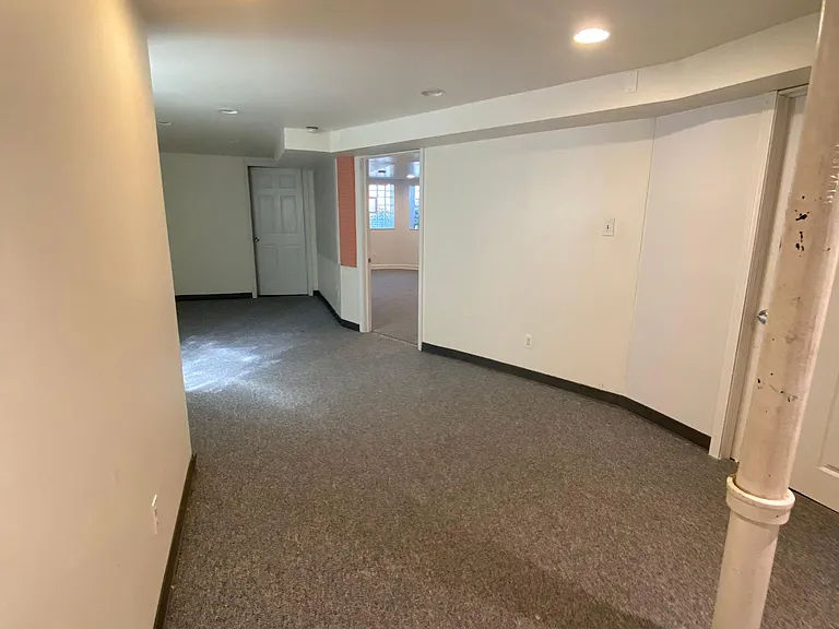 BASEMENT EXTRA SPACE