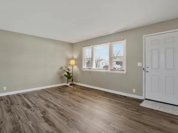 2037 S Saint Clair Ave, Wichita, KS 67213