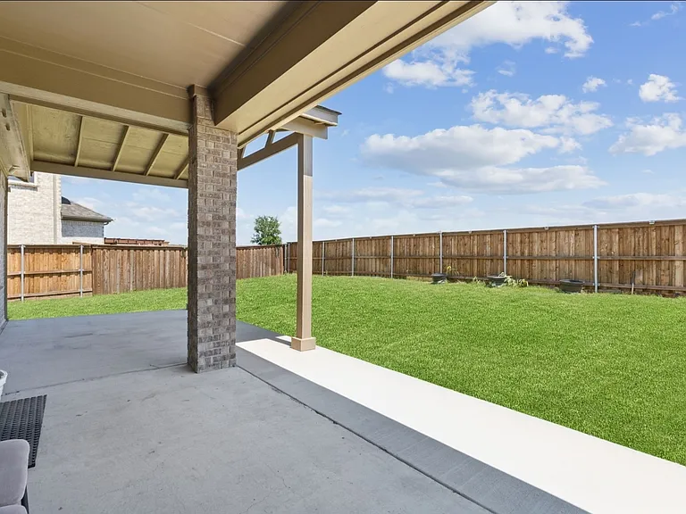 3640 Lillian Ct — Photo 34