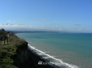 999 Roberson Rd, Sequim, WA 98382