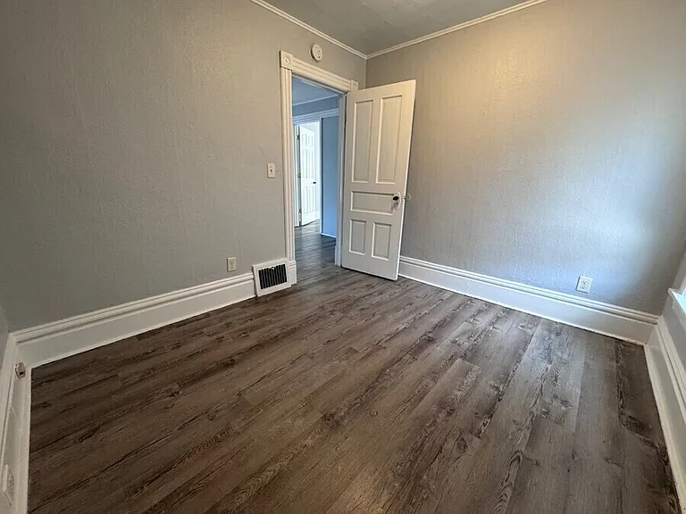 618 N 7th Ave E #UPPER — Photo 8