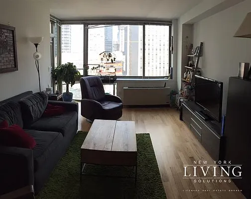 Rented by NY Living Solutions | media 4