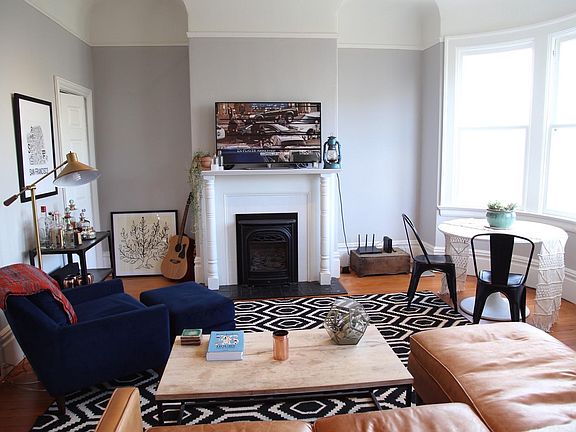 5th image of 377 Green St