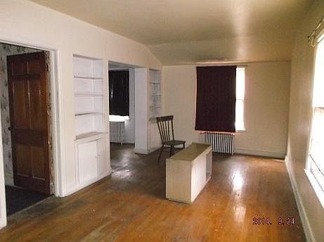 upper living room 2