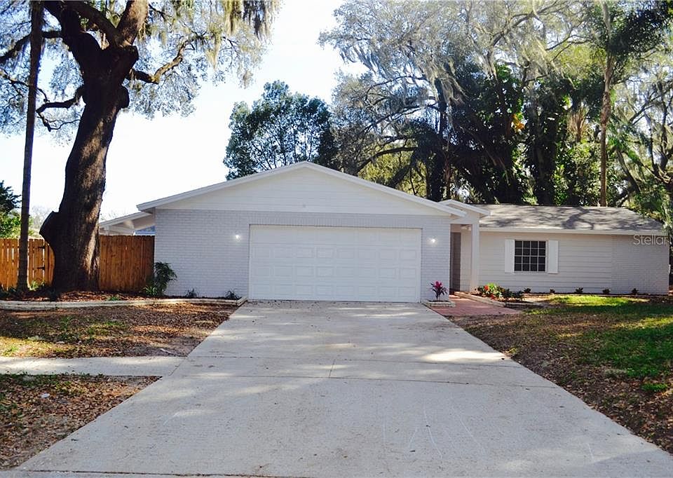 1st image of 1201 Lake Valrico Cir