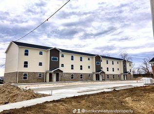 435 7th St #305, Tell City, IN 47586