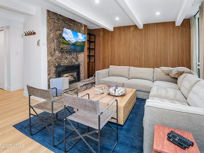 300 E Lionshead Cir #211, Vail, CO, 81657