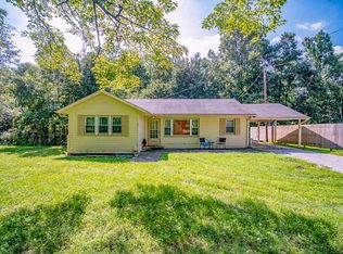 491 Swan Pond Circle Rd, Harriman, TN 37748