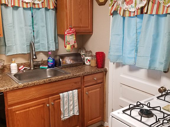 5th image of 3416 Shadewell Ave