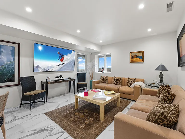 4887 S Mountain Ln — Photo 29