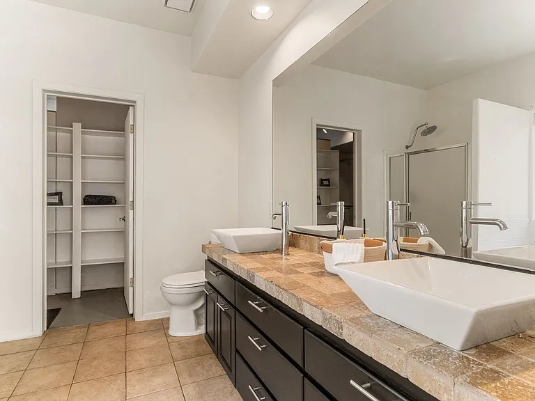 301 Canyon Pl — Photo 18