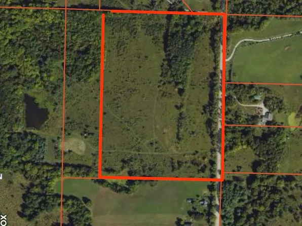 1 210th Ave, Leroy, MI 49655