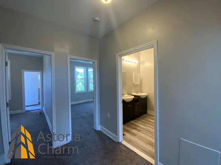 730 N Edgewood St — Photo 21