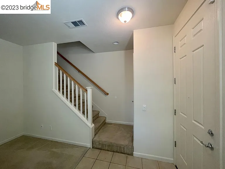 1026 Martin Luther King Dr — Photo 21
