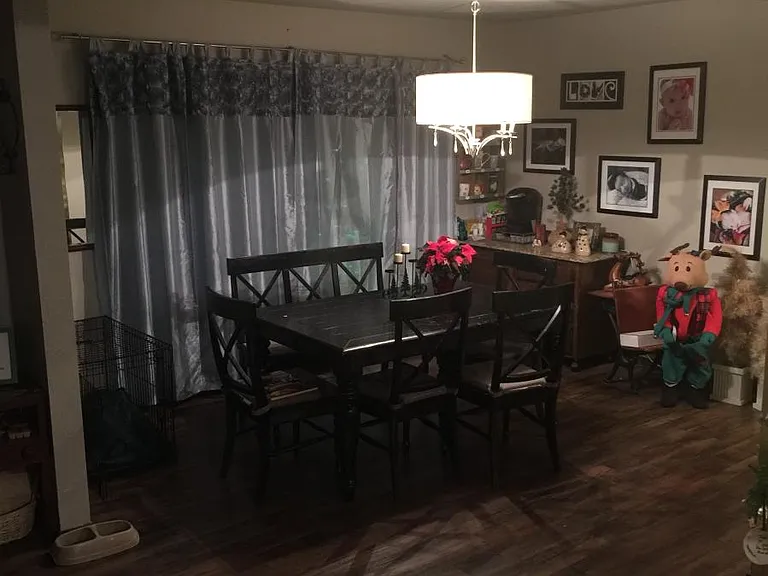 Formal dining
