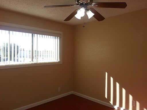 5th image of 12648 Paddison Ave APT 09