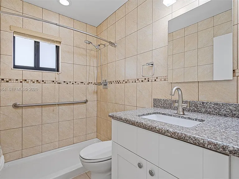 5110 SW 106th Ave — Photo 24