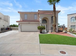 904 Via Descanso Dr, El Paso, TX 79912