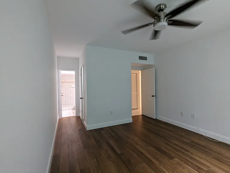 55 SW 2nd Ave #106G — Photo 11