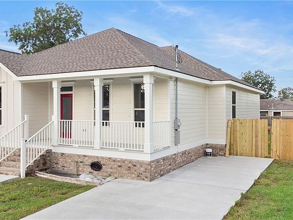 2nd image of 4683 Lancelot Dr
