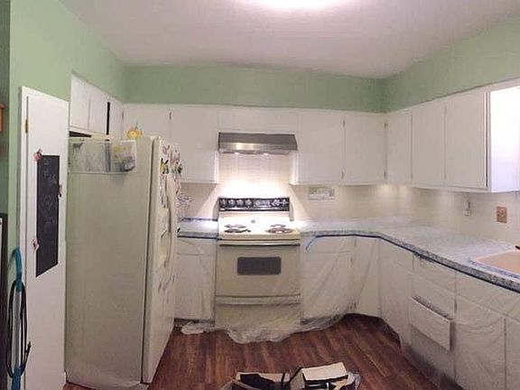3rd image of 2204 Drum Ave