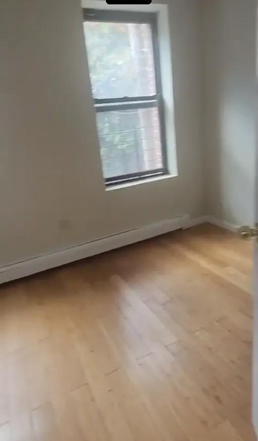 3 bed, $3,373 — Photo 2