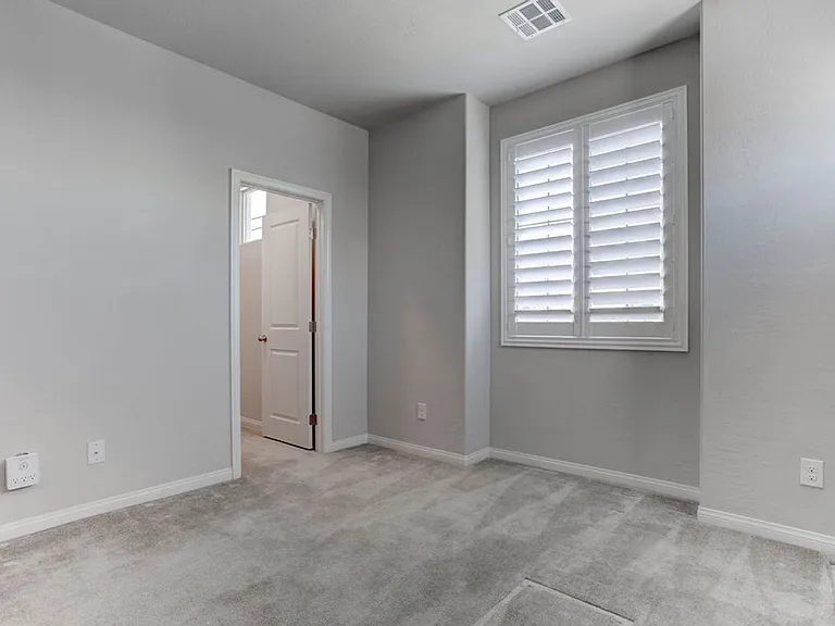 8040 Skye Falls St — Photo 30