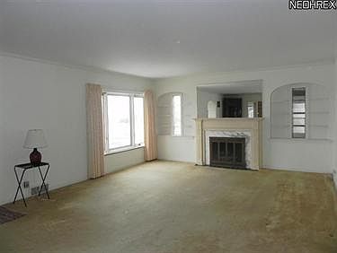 4th image of 13425 Cliff Dr