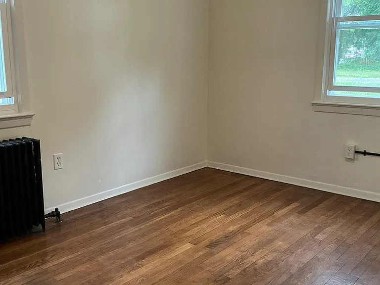 46 Titman Rd #1 — Photo 9